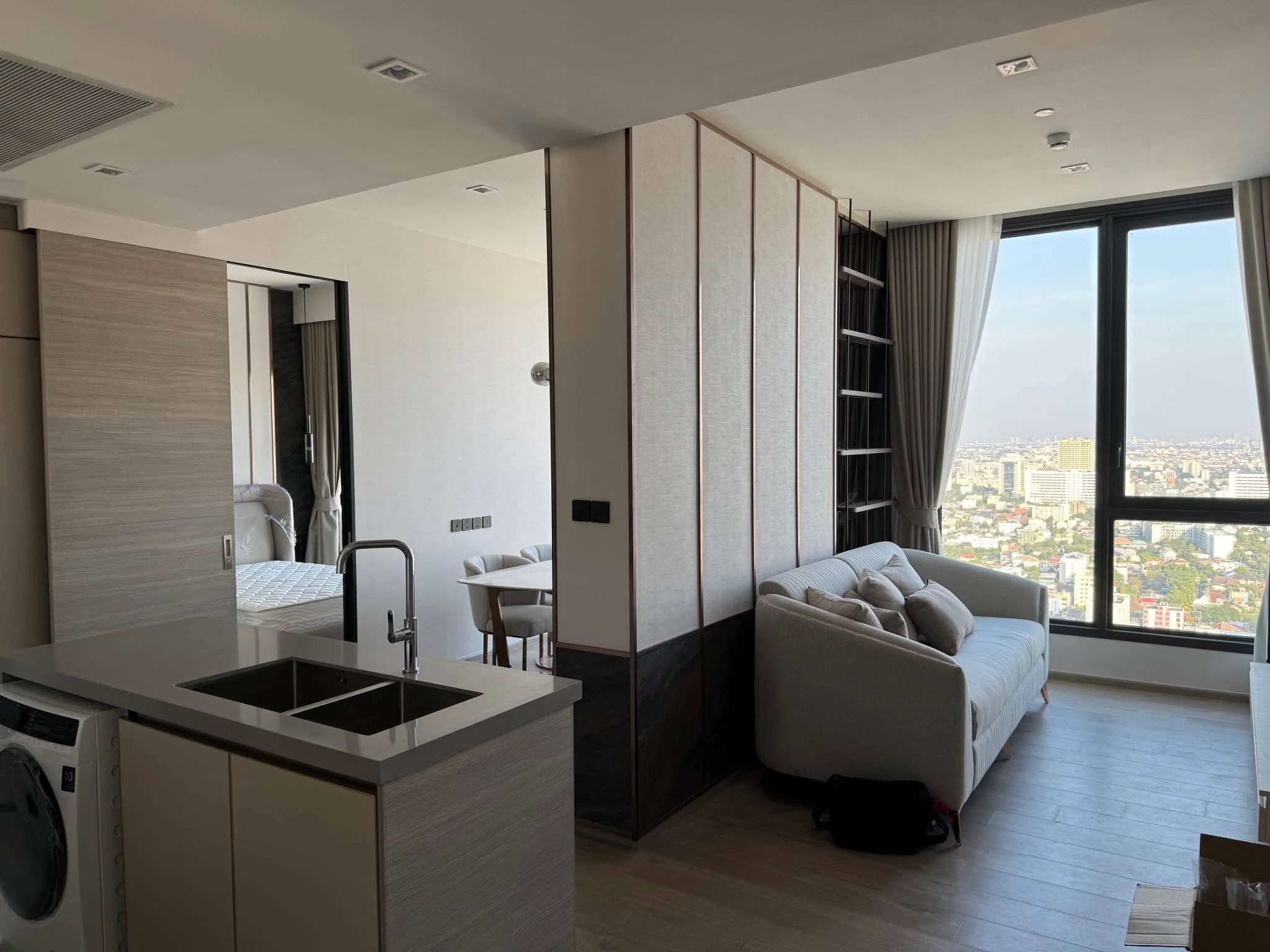 2 Bedroom condo in The Crest Park Residences