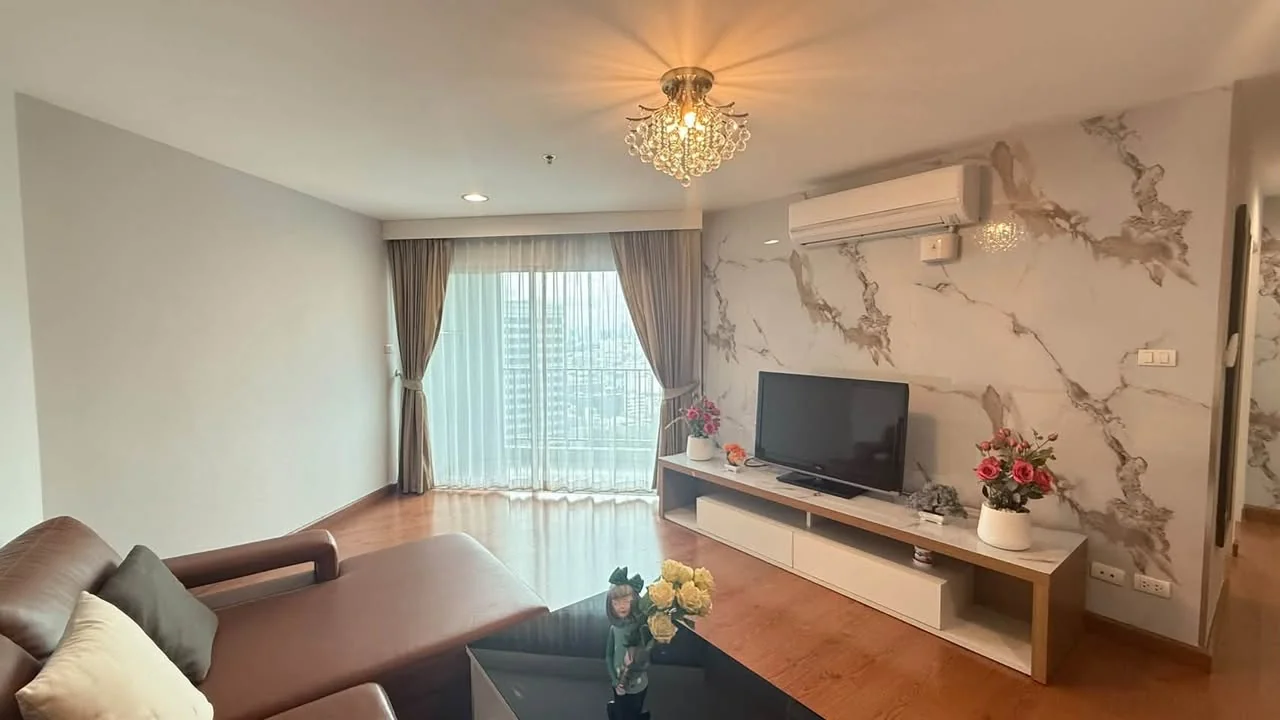 2 Bedroom condo in Belle Grand Rama 9