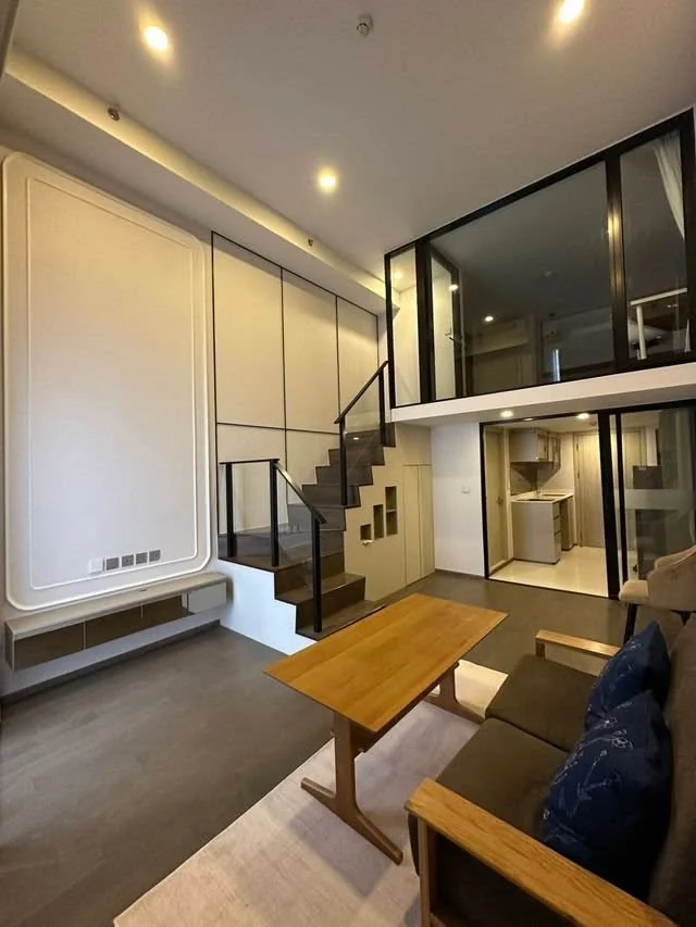 Studio condo in Park Origin Ratchathewi