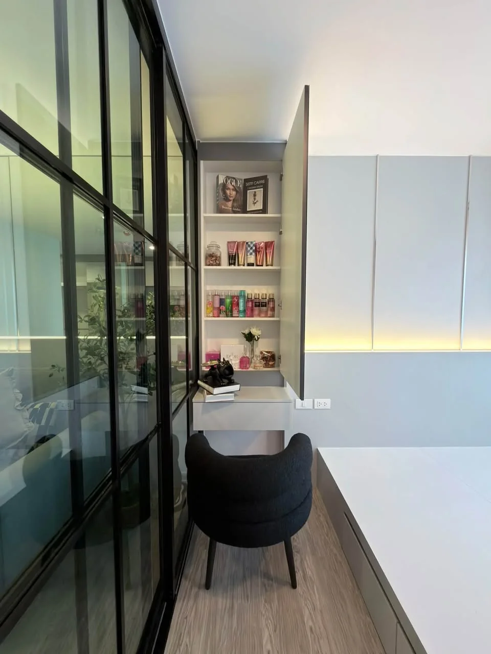 Studio condo in Regent Home Bangna
