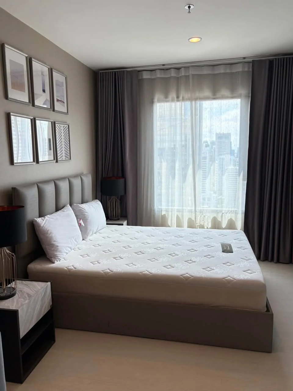 Studio condo in Life Asoke