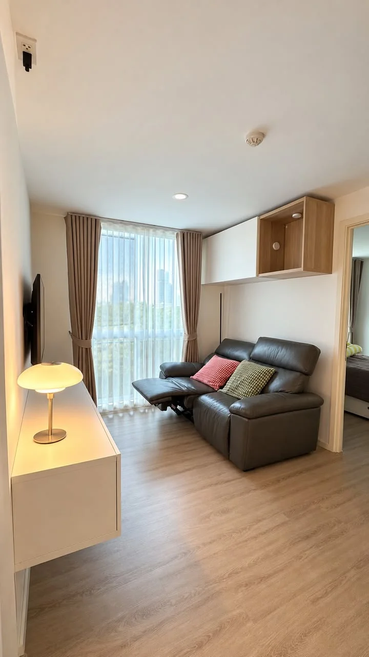 2 Bedroom condo in Chateau in Town Ratchayothin