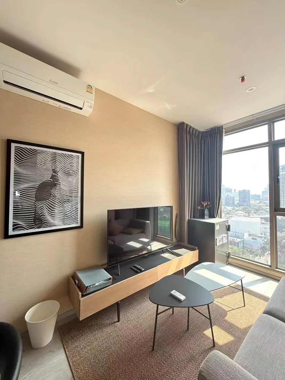 1 Bedroom condo in Rhythm Ekkamai Estate