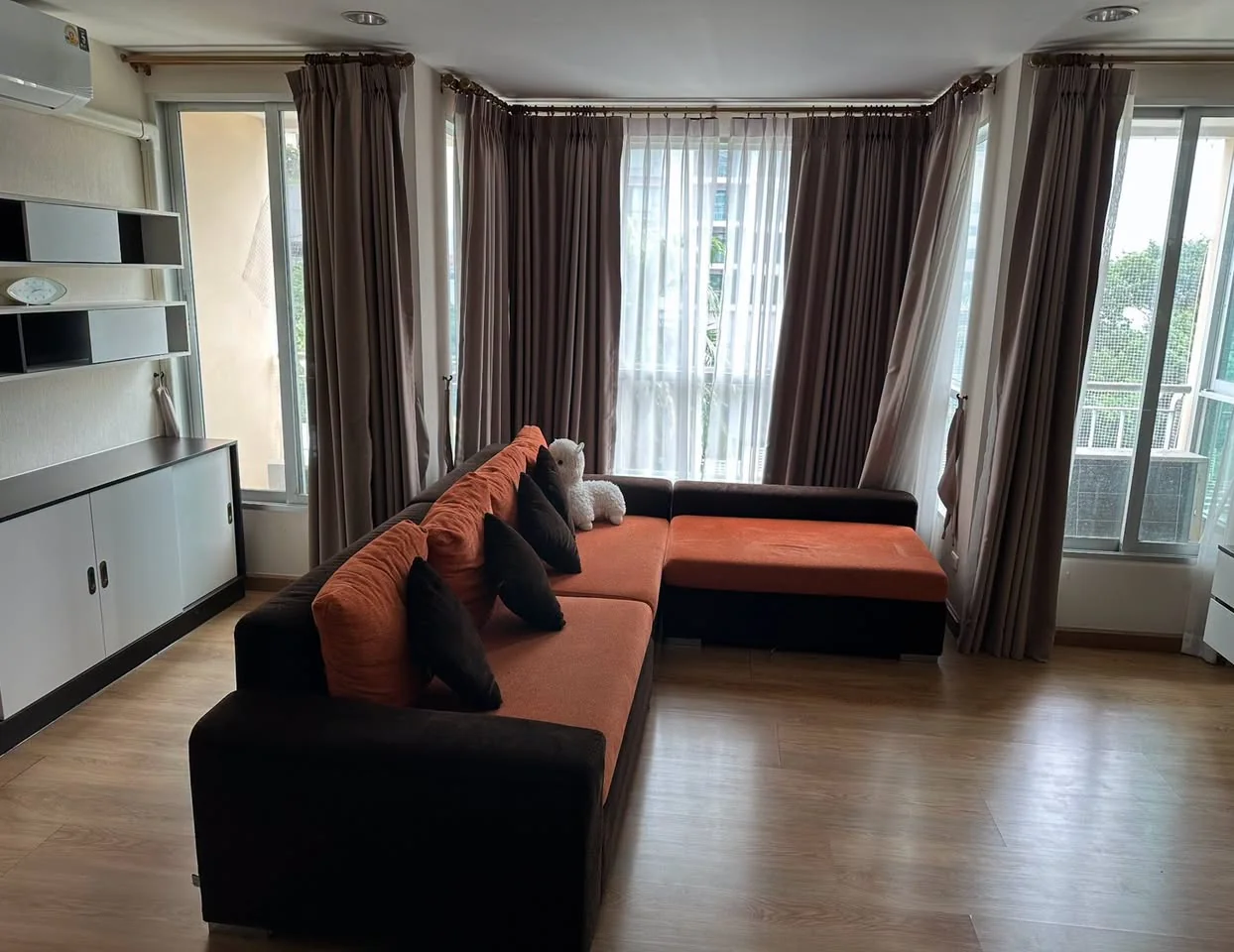 2 Bedroom condo in The Address Sukhumvit 42