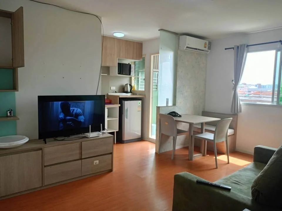 2 Bedroom condo in Lumpini Mixx Thepharak-Srinakarin