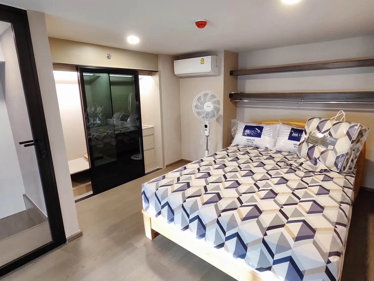 1 Bedroom condo in Park Origin Ratchathewi
