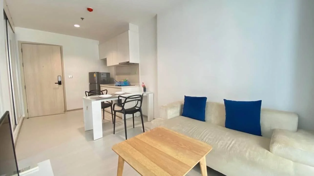 1 Bedroom condo in Rhythm Sukhumvit 42