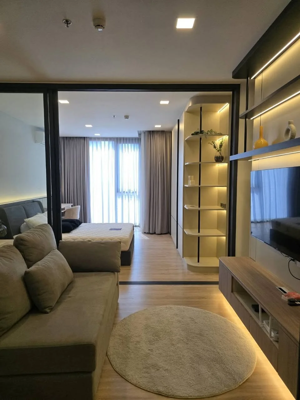 1 Bedroom condo in XT Phayathai