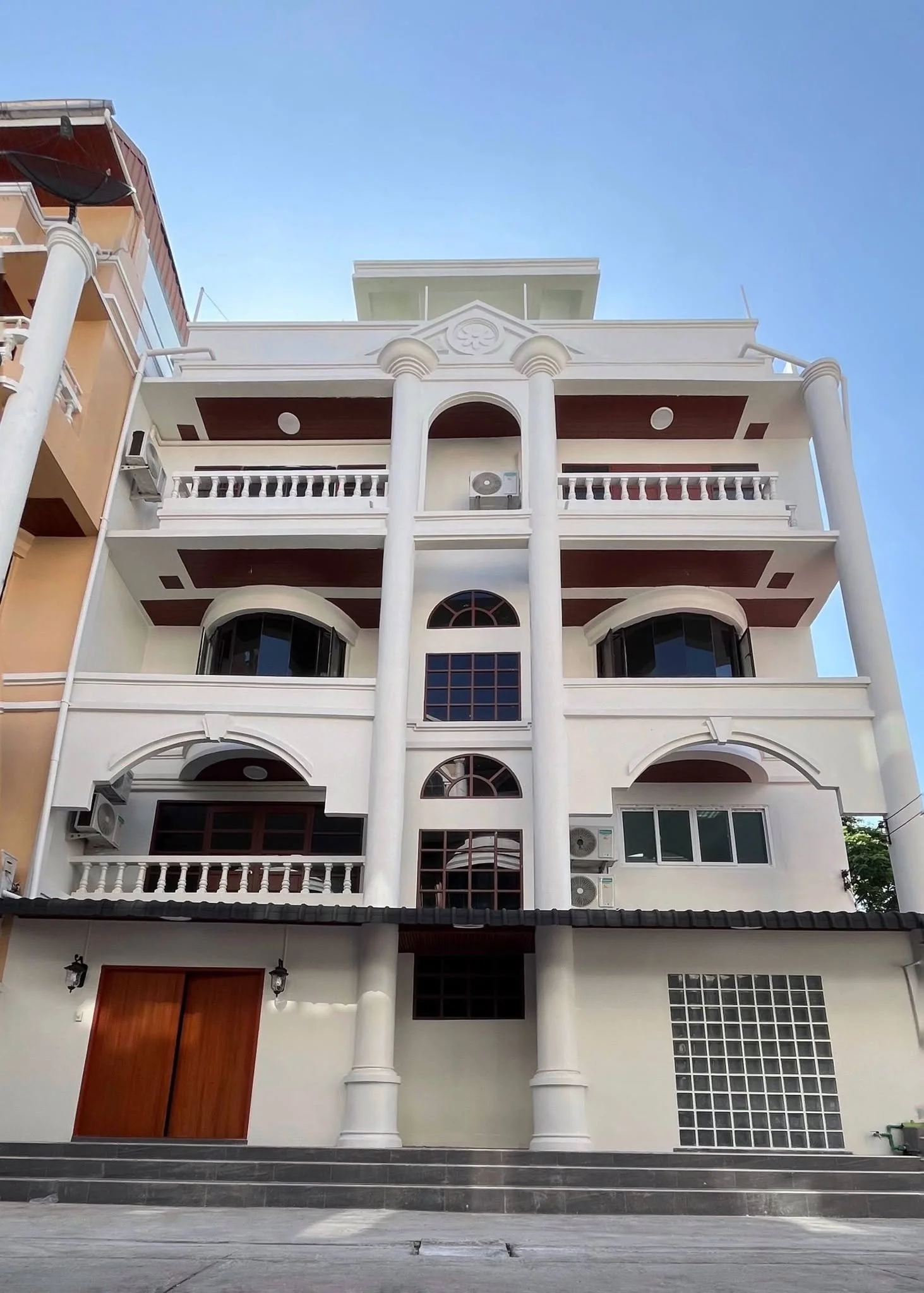 5 Bedroom condo in Chapter Thonglor 25