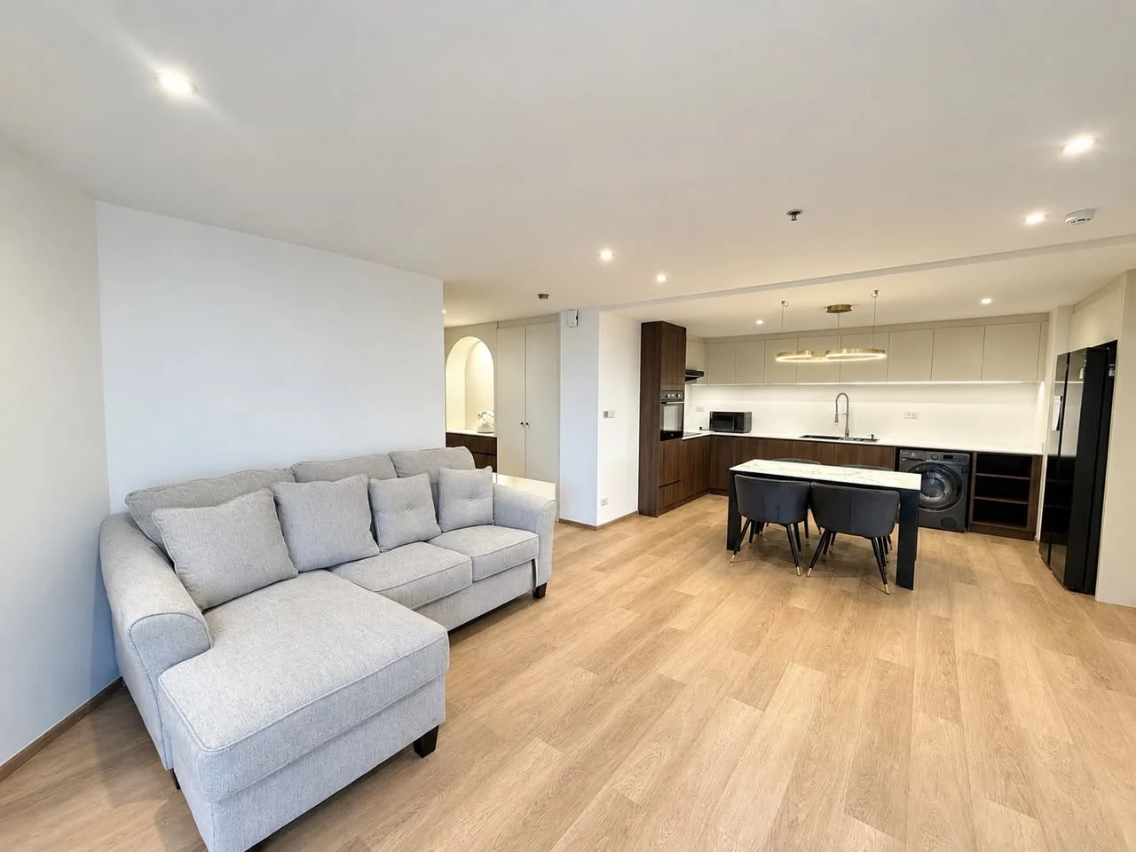 3 Bedroom condo in 59 Heritage