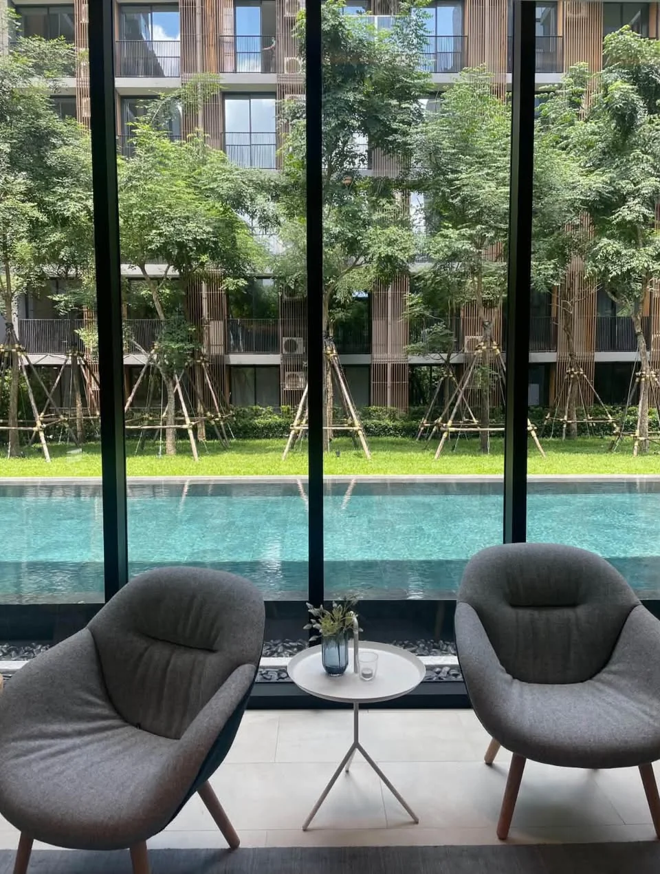 1 Bedroom condo in Noble Ambience Sukhumvit 42