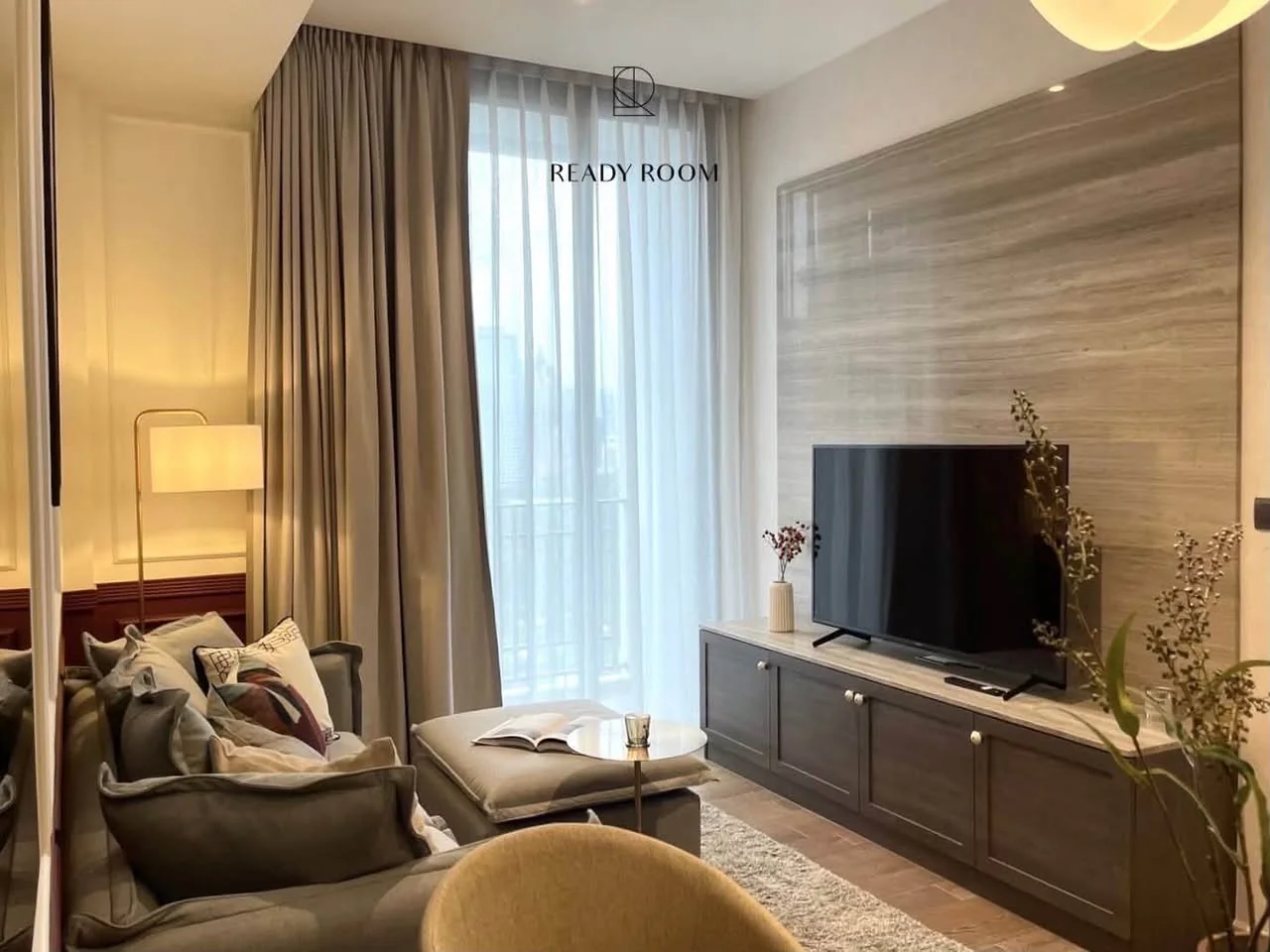 1 Bedroom condo in Muniq Langsuan