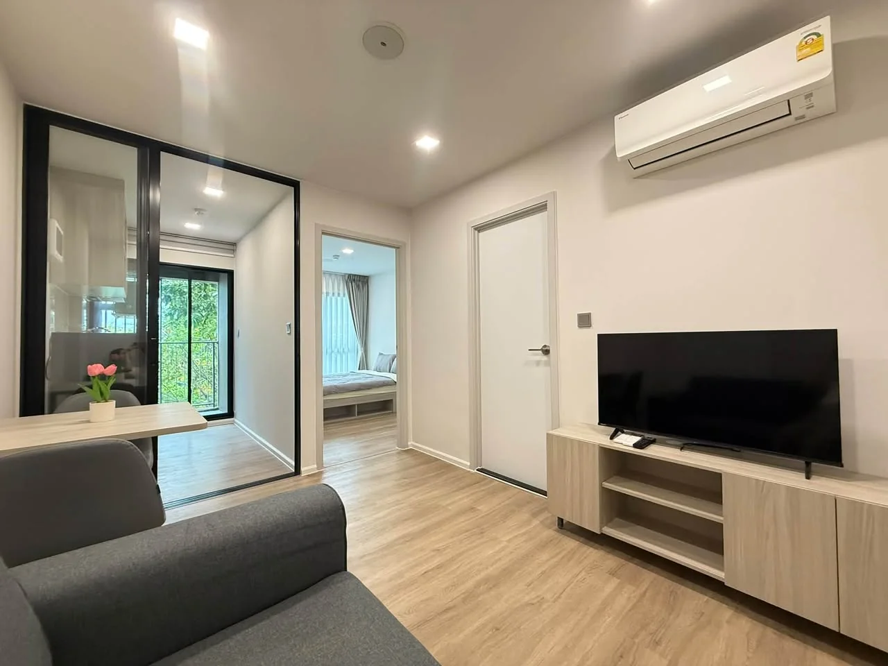Studio condo in Atmoz Flow Minburi