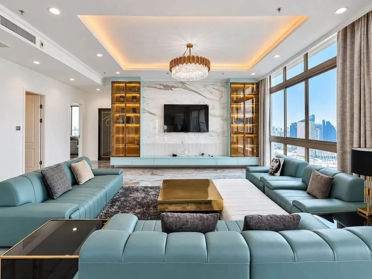 4 Bedroom condo in Supalai Oriental Sukhumvit 39