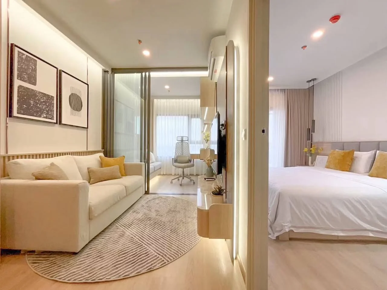 1 Bedroom condo in Life Rama 4-Asoke