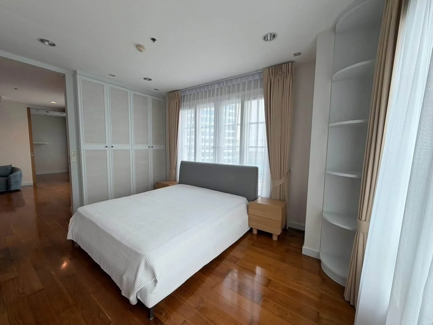 2 Bedroom condo in Citi Smart Sukhumvit 18