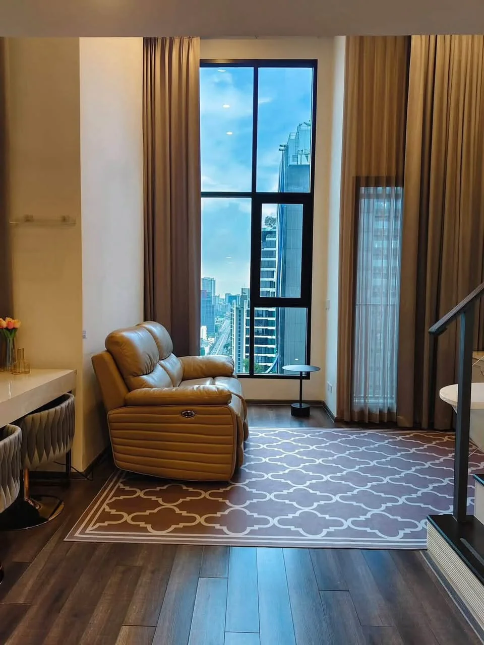 1 Bedroom condo in KnightsBridge Space Rama 9