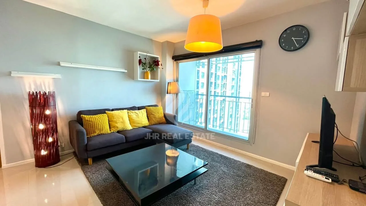 2 Bedroom condo in Aspire Sukhumvit 48