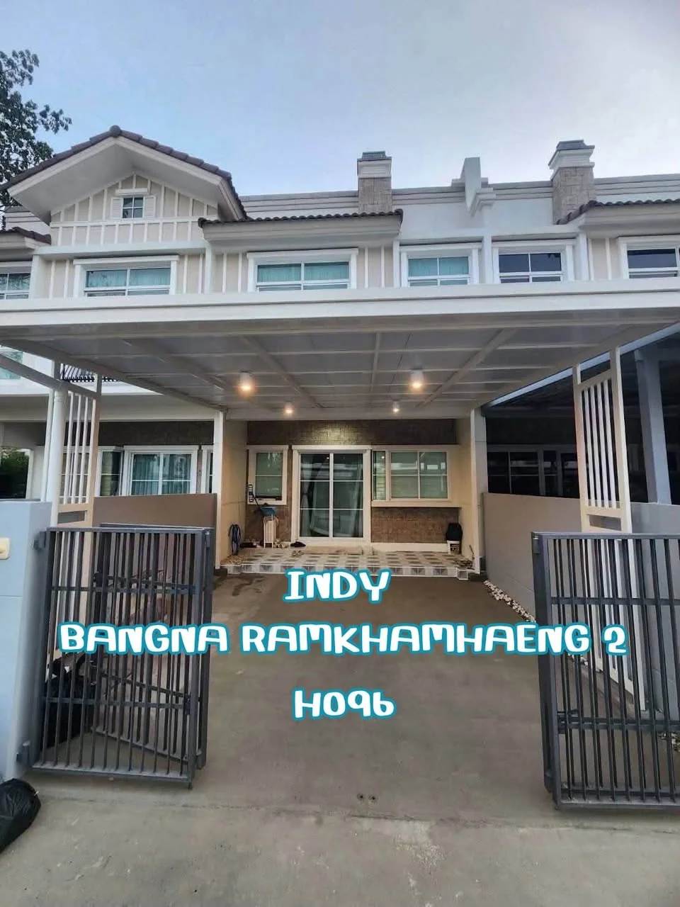 2 Bedroom condo in Indy Bangna-Ramkhamhaeng 2