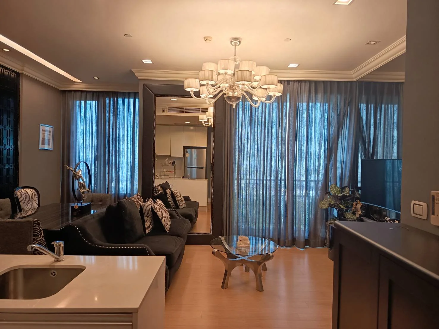 2 Bedroom condo in Equinox Phahol Vibha