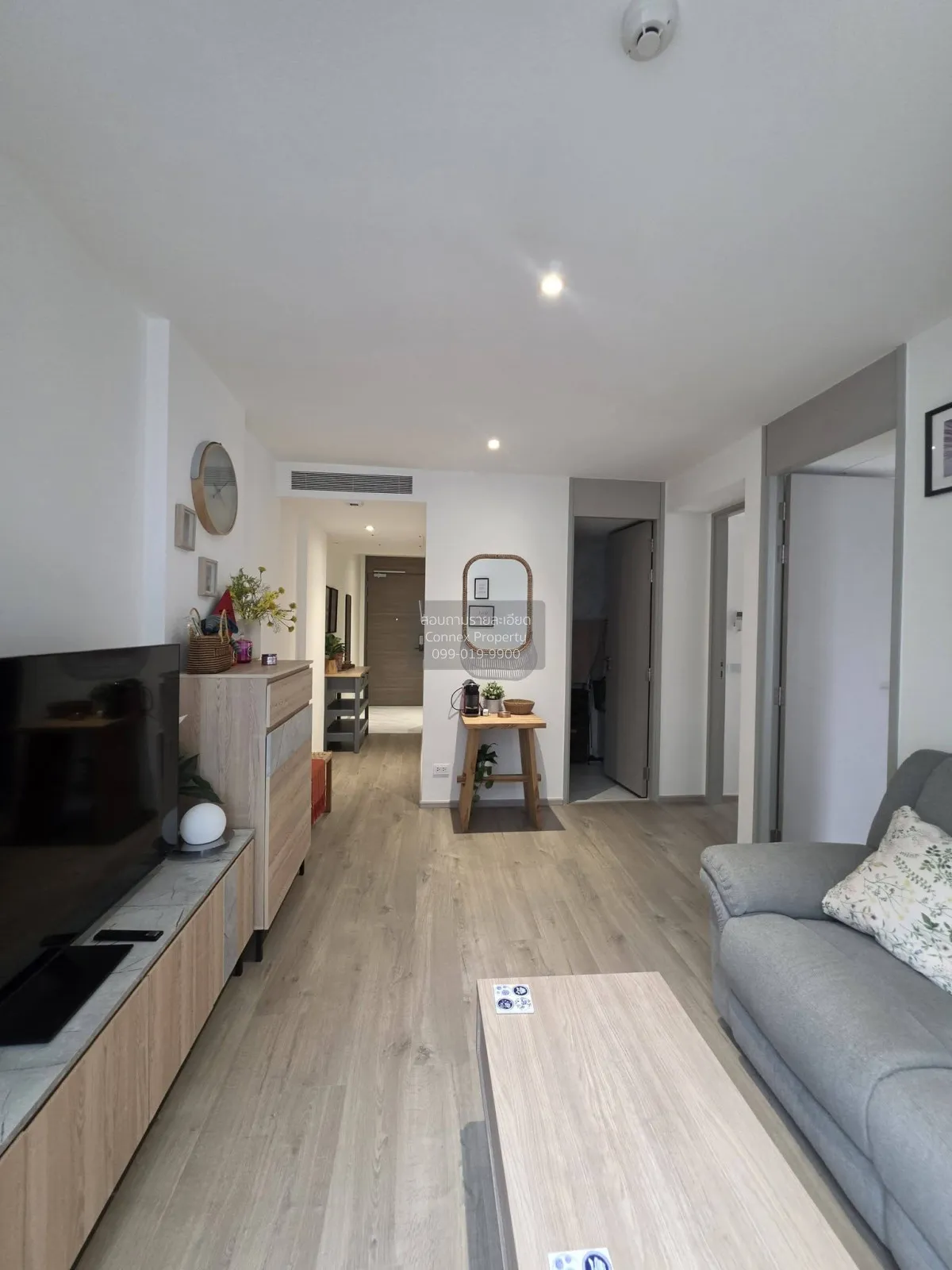 2 Bedroom condo in Fynn Asoke