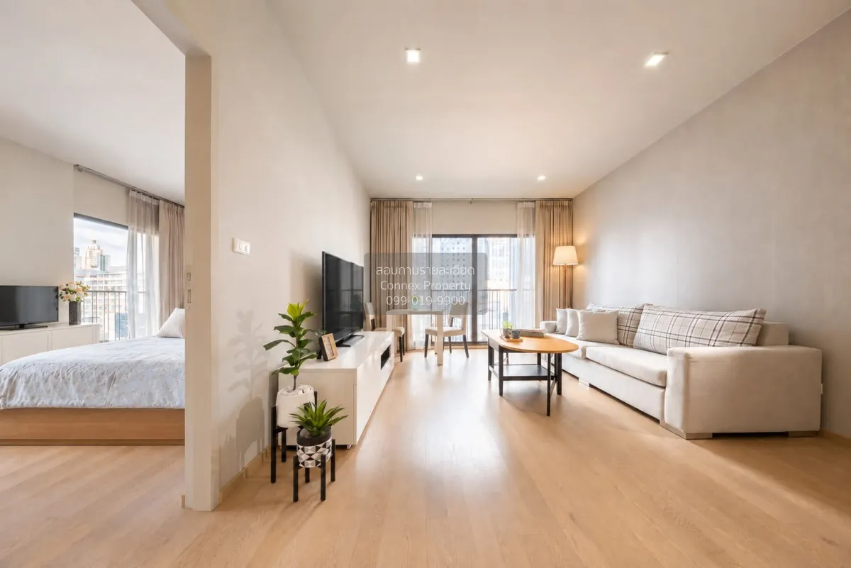1 Bedroom condo in Noble Refine