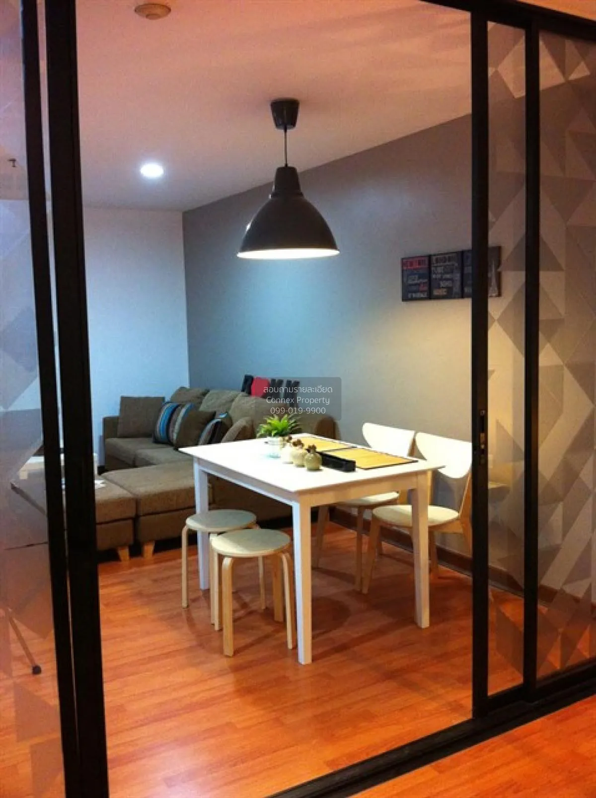 1 Bedroom condo in Baan Ploenchit