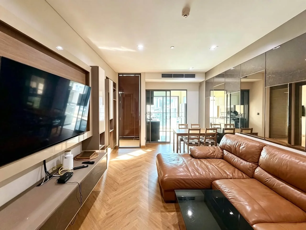 1 Bedroom condo in The Room Charoenkrung 30