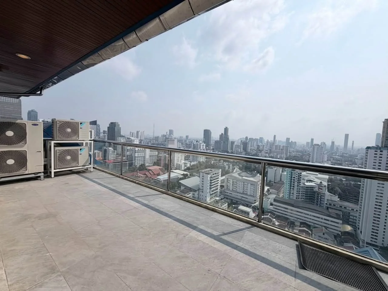 4 Bedroom condo in G.P. Grande Tower