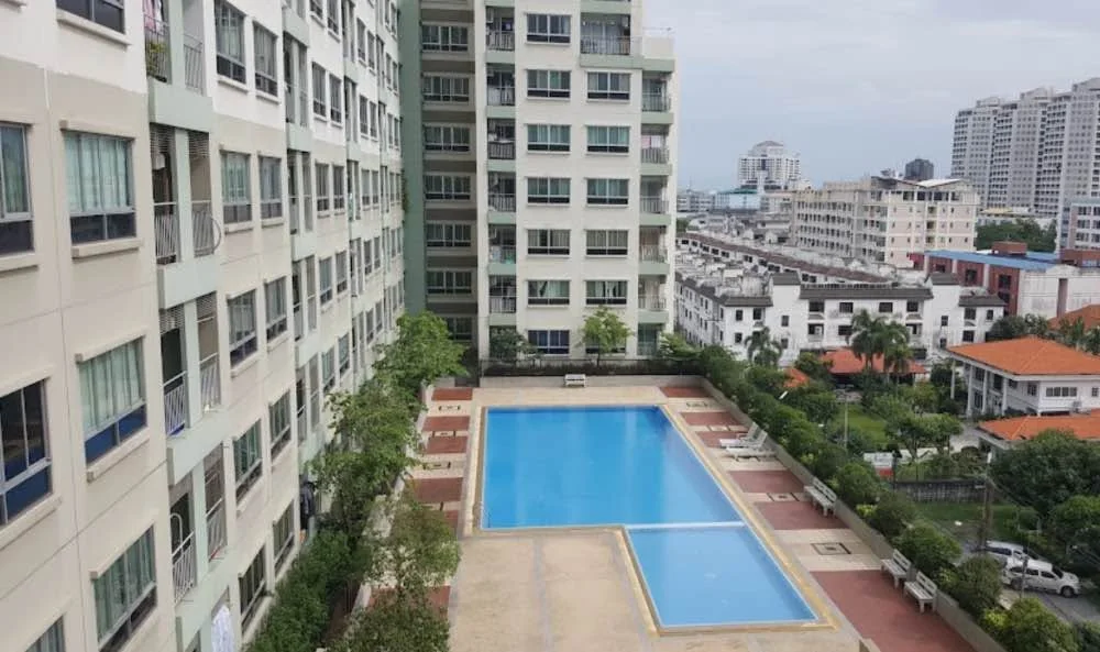 1 Bedroom condo in Lumpini Ville Ramkhamhaeng 44