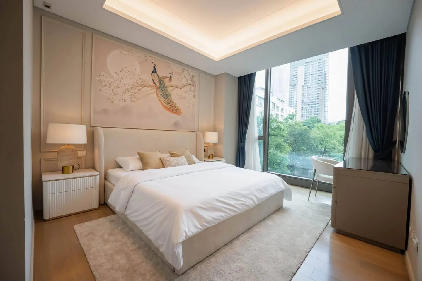 2 Bedroom condo in Baan Sindhorn
