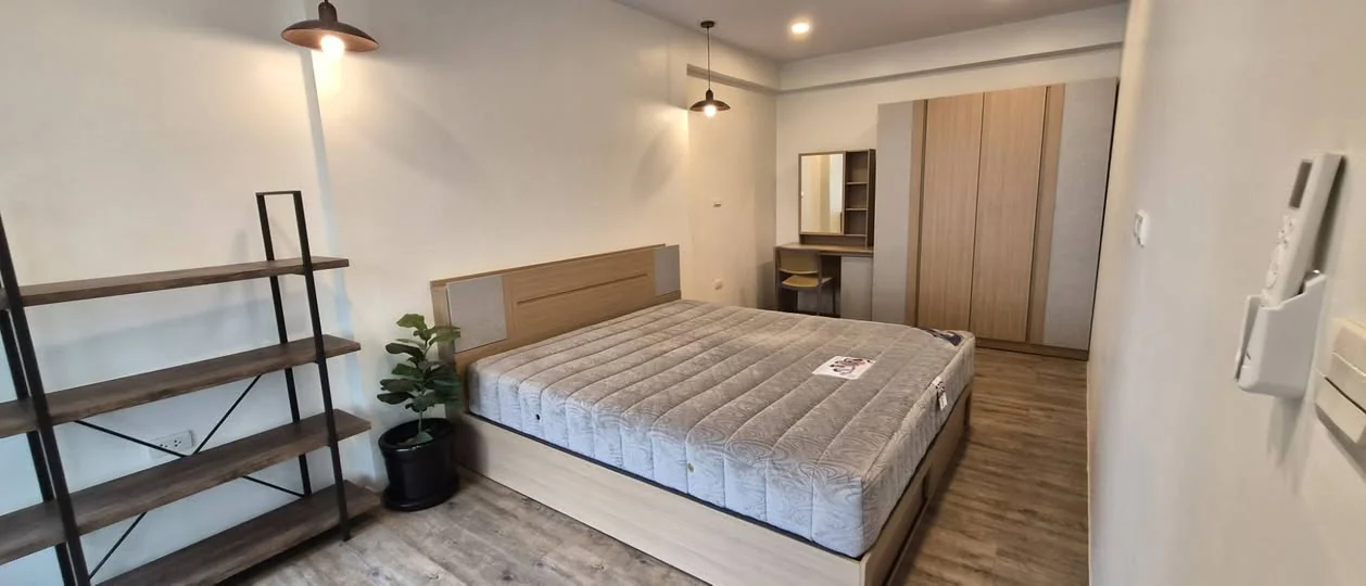1 Bedroom condo in Saranjai Mansion