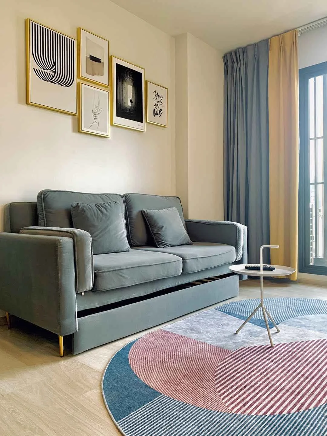2 Bedroom condo in Life One Wireless