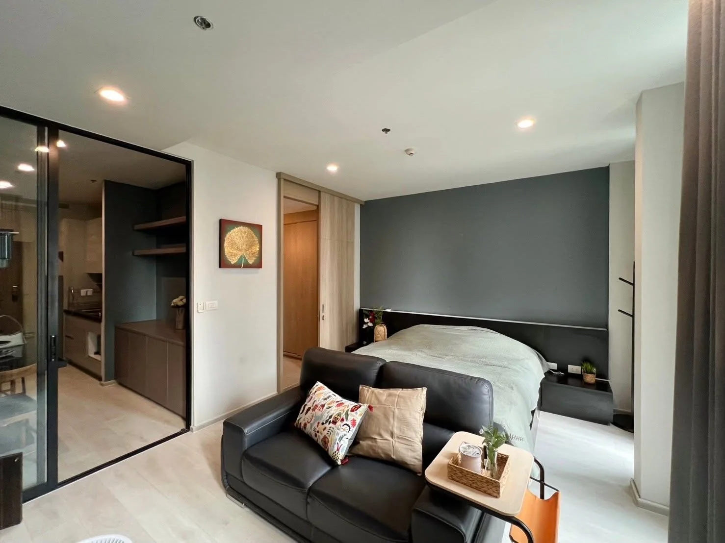 1 Bedroom condo in Noble Ploenchit