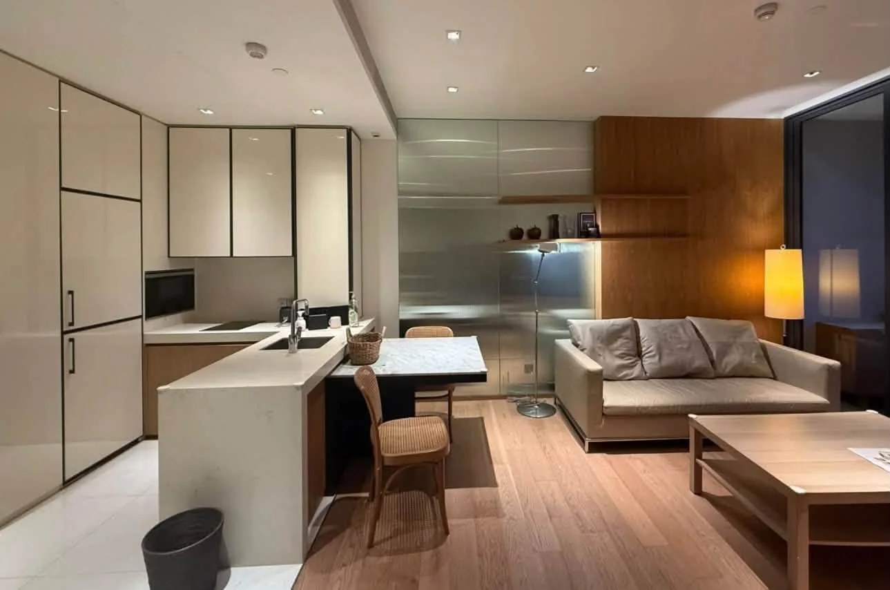 1 Bedroom condo in BEATNIQ Sukhumvit 32