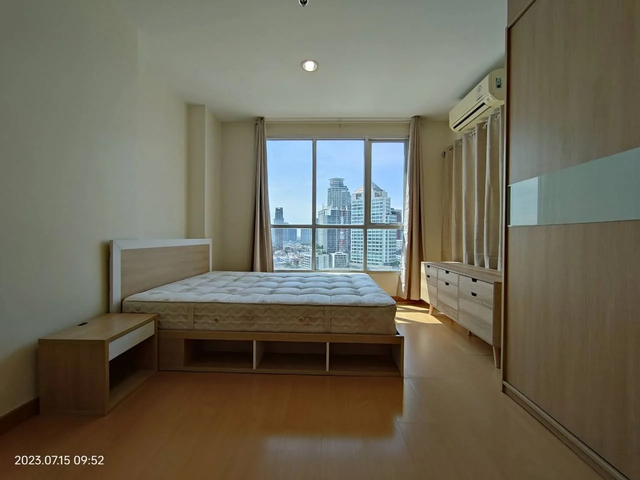1 Bedroom condo in Life @ Sukhumvit 65
