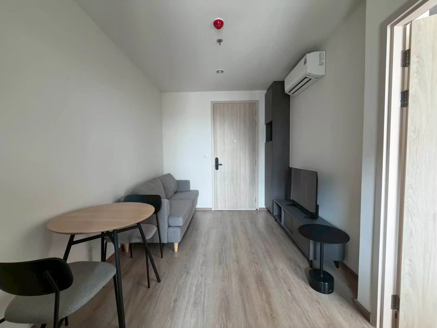 1 Bedroom condo in Nue District R9