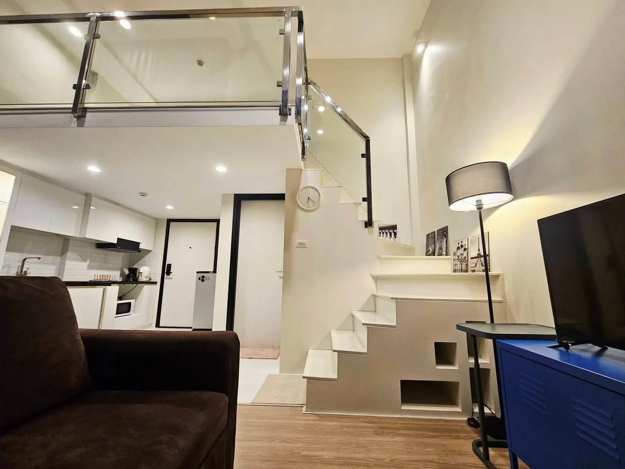 1 Bedroom condo in Thames Residence