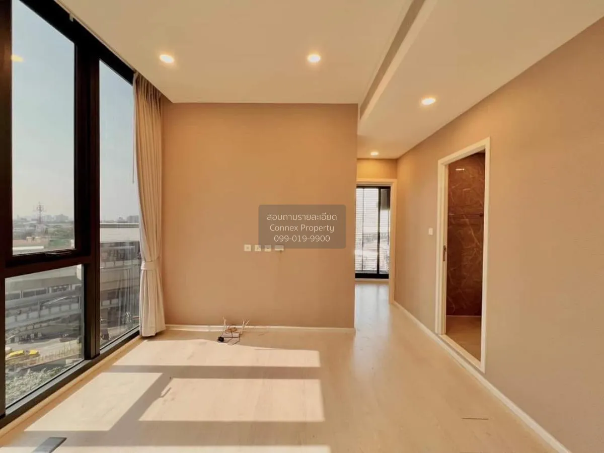 2 Bedroom condo in Mazarine Ratchayothin