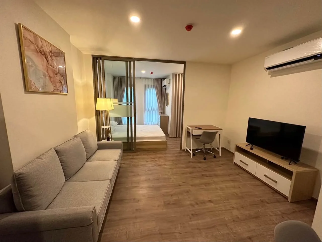 1 Bedroom condo in Aspire Pinklao-Arun Ammarin