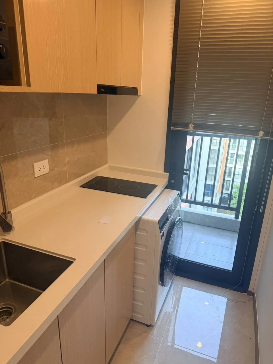 1 Bedroom condo in Regal Srinakarin 40