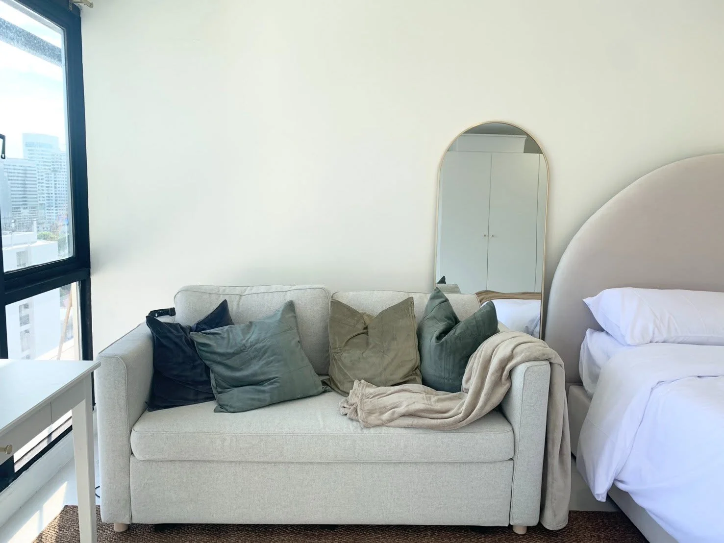 Studio condo in Sukhumvit Suite