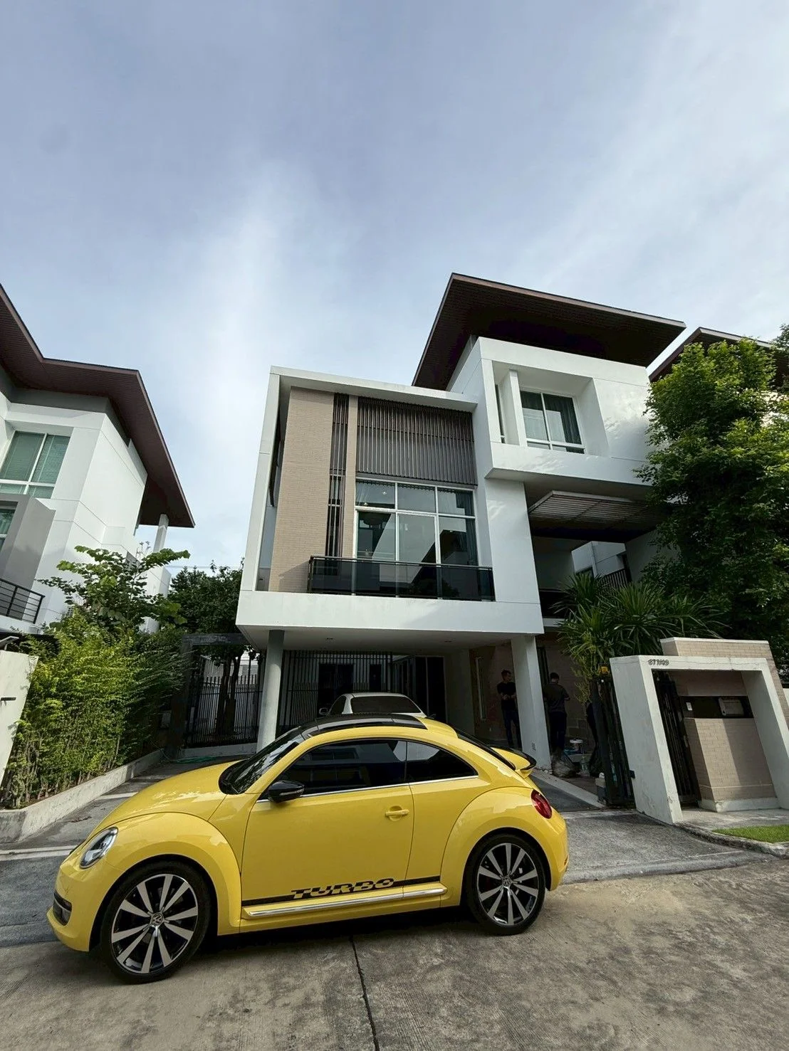 3 Bedroom condo in Nirvana Beyond Rama 9-Krungthep Kreetha