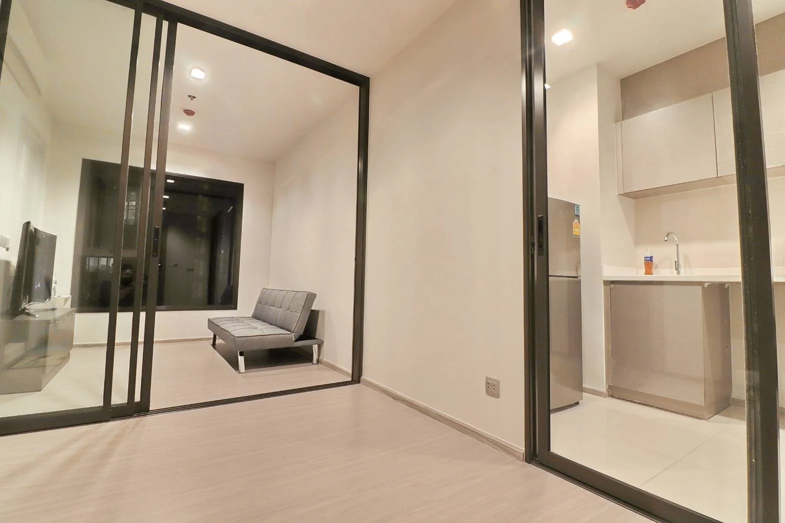 1 Bedroom condo in Life Asoke-Rama 9