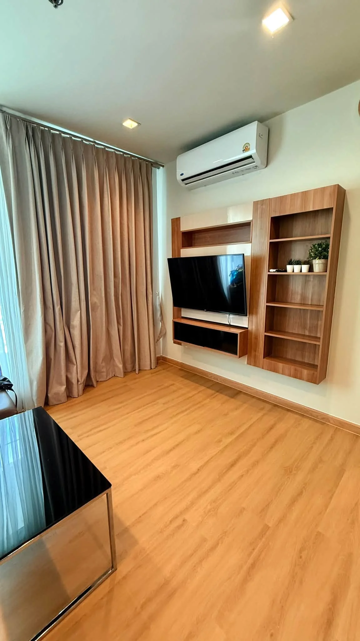 2 Bedroom condo in Rhythm Sathorn