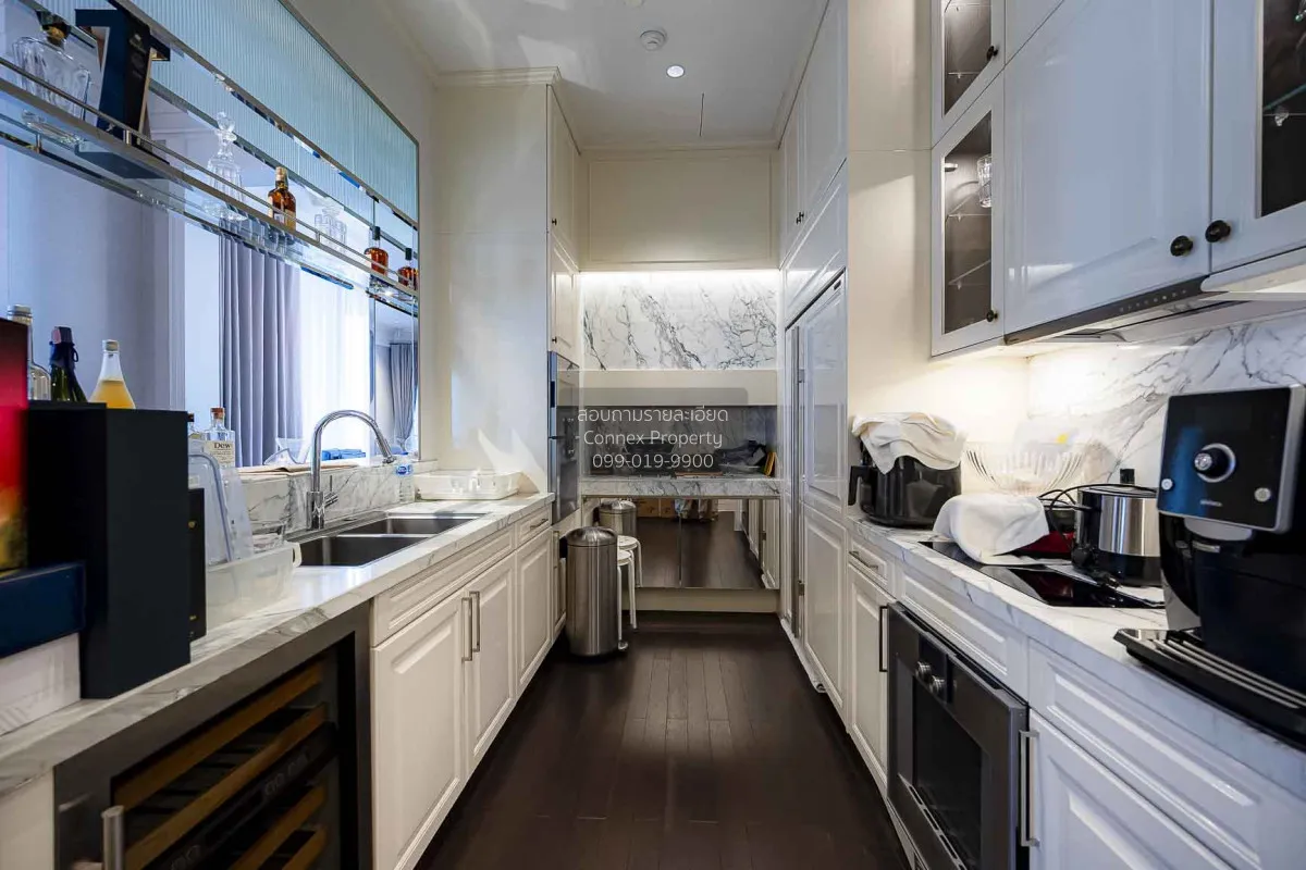 3 Bedroom condo in 98 Wireless