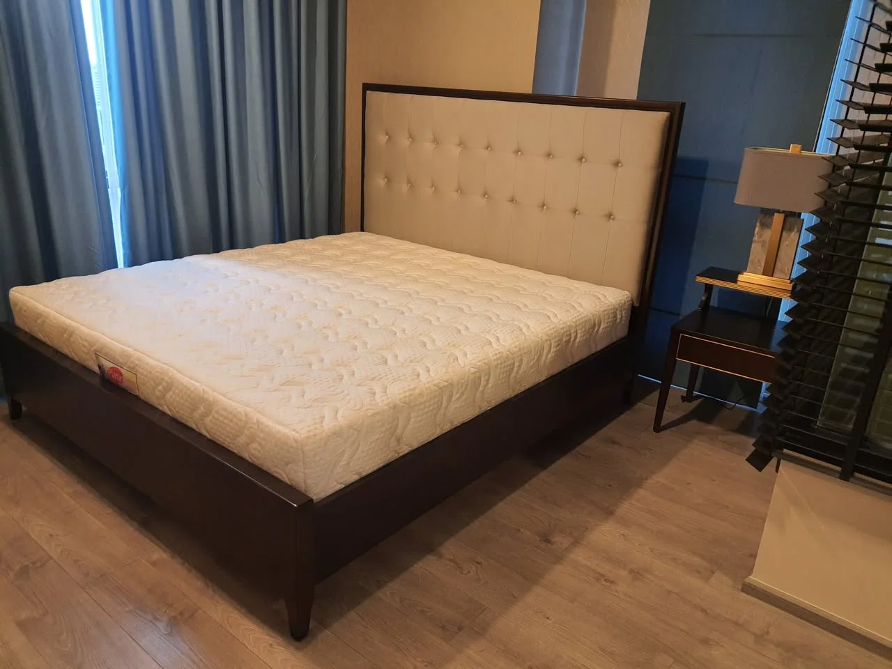 2 Bedroom condo in Whizdom Avenue Ratchada-Ladprao