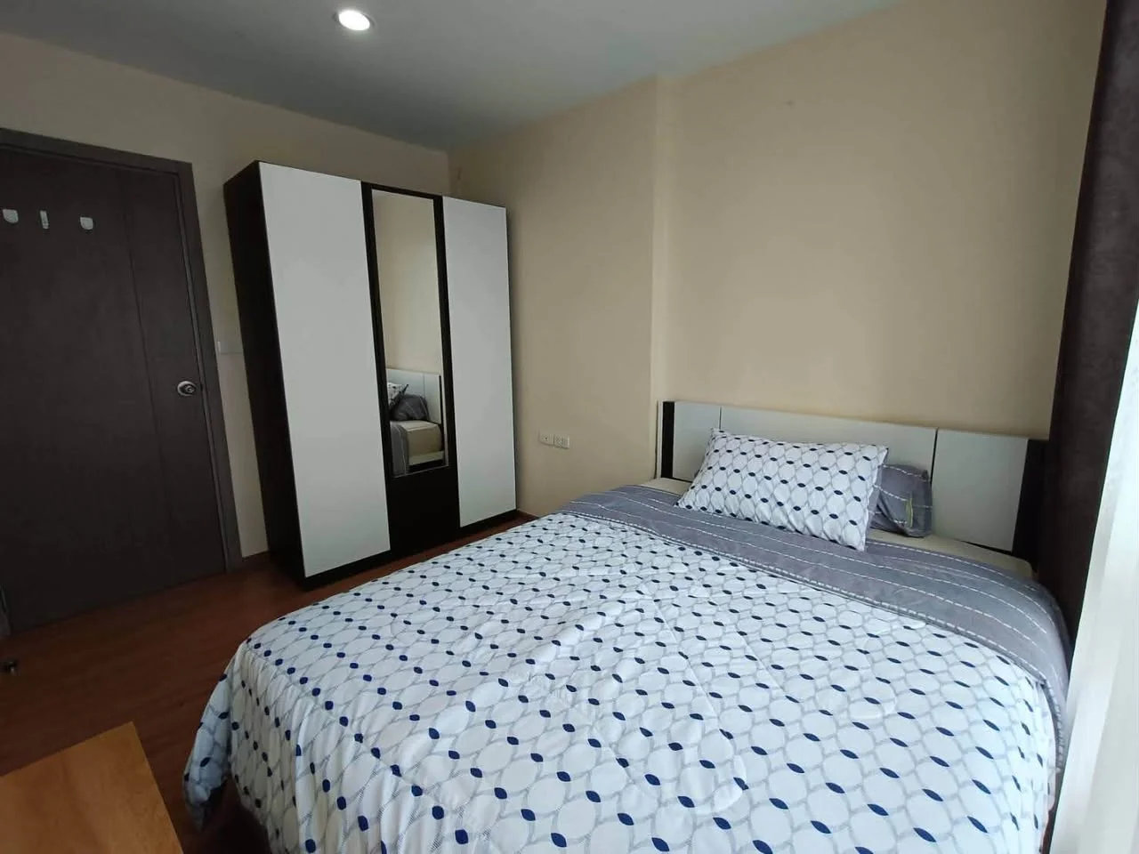 1 Bedroom condo in The Base Sukhumvit 77