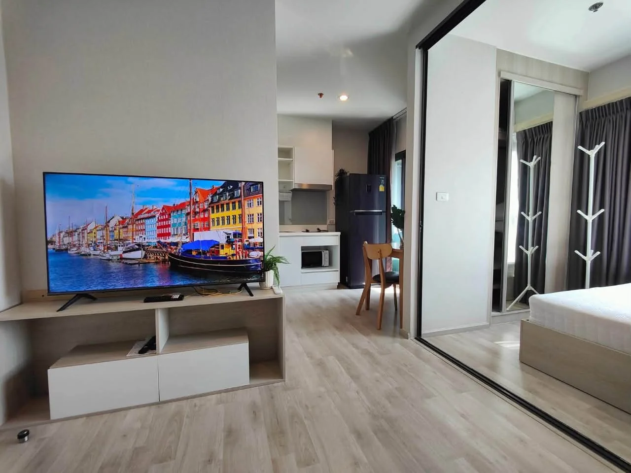 Studio condo in The Privacy Rama 9