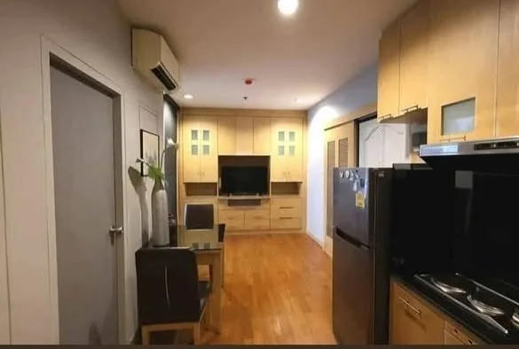 2 Bedroom condo in Pathumwan Resort